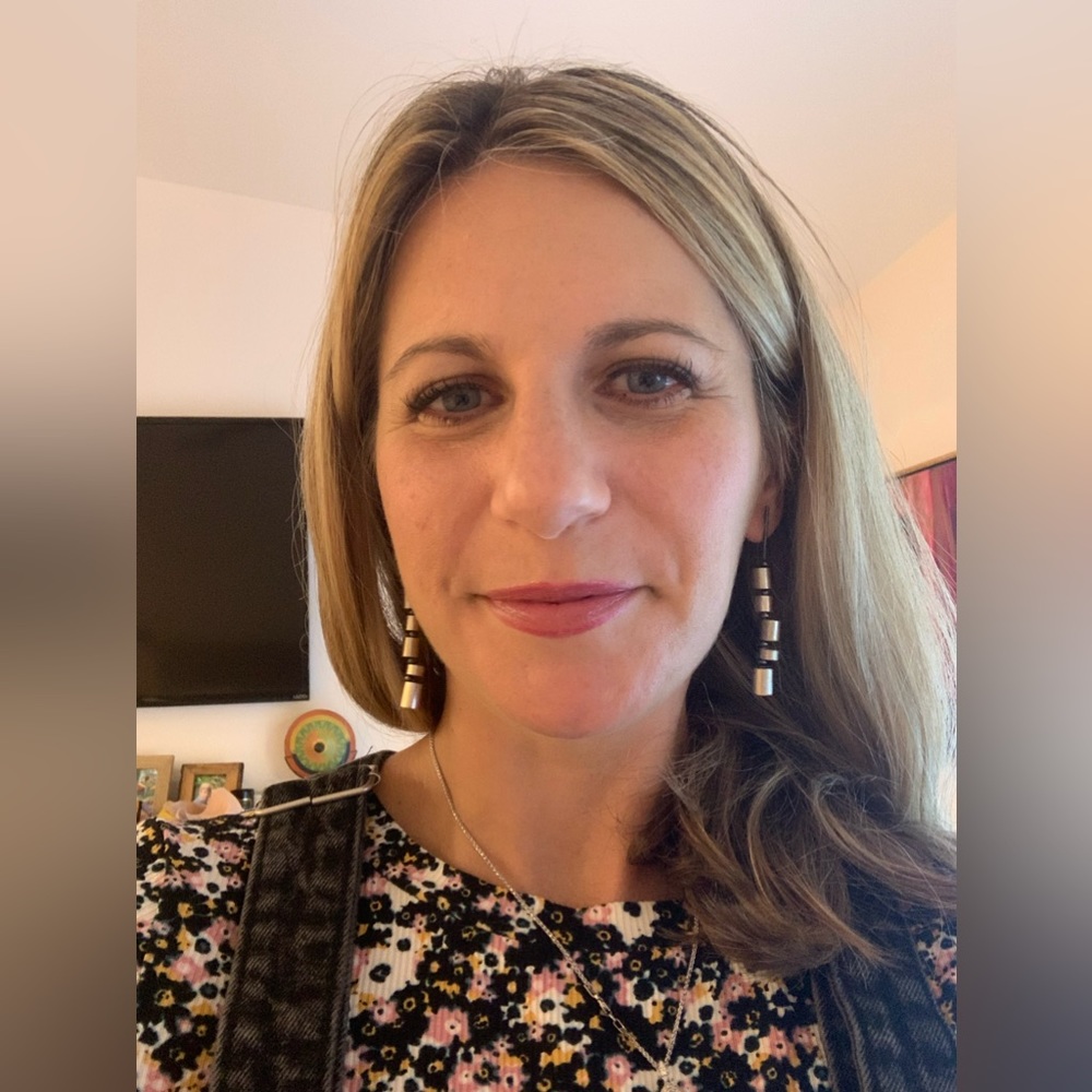 Meet your Posher, Alissa